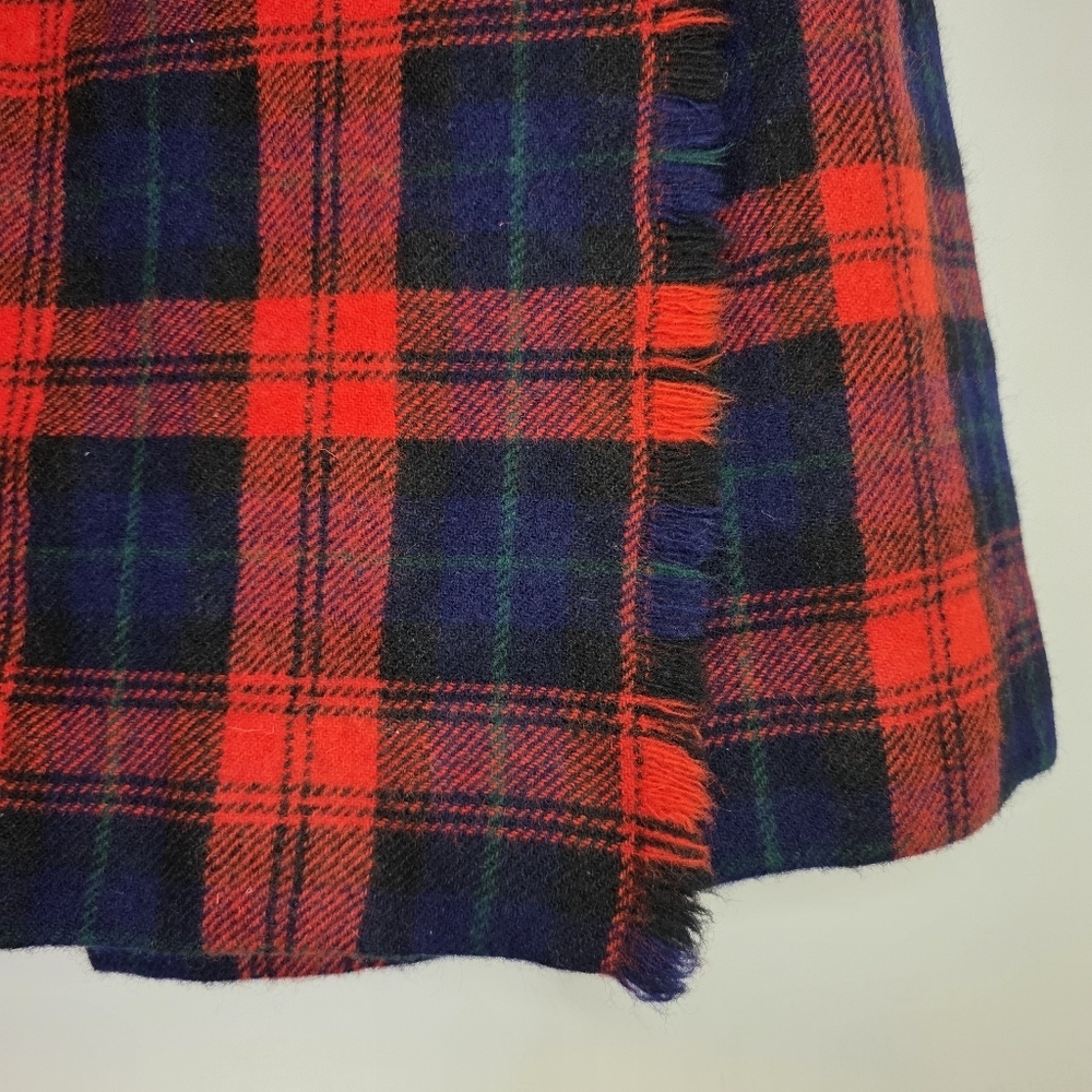 Vintage Pleated Tartan Mini Skirt (ILGWU Label) – Approximate Size 3-4 – Red - Picture 3 of 5